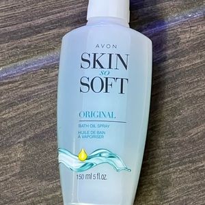 Avon skin so soft bath oil spray. 5 oz brand new unopened